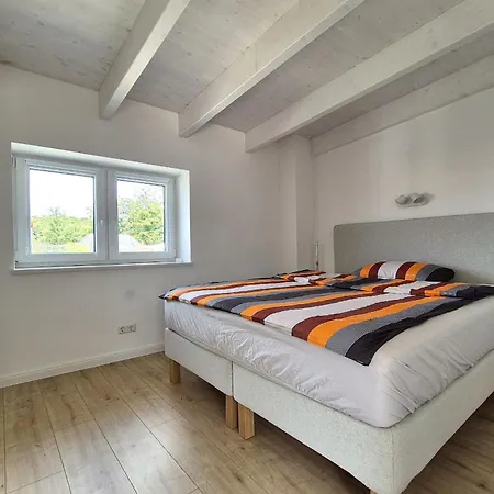 Ferienwohnung Ostseelauschen Апартаменты Зеллин